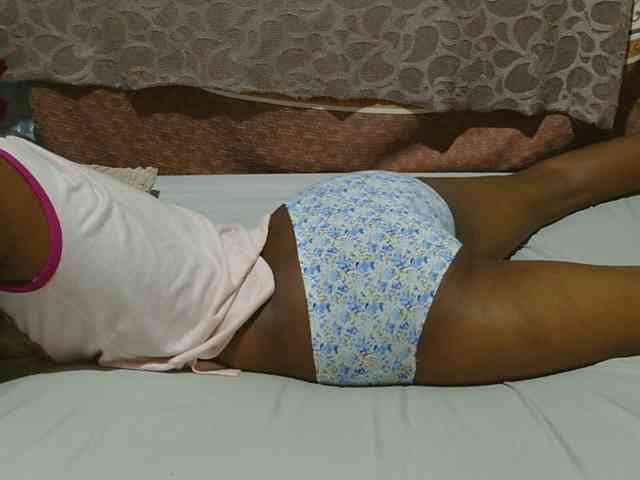 slim-girl01 webcam
