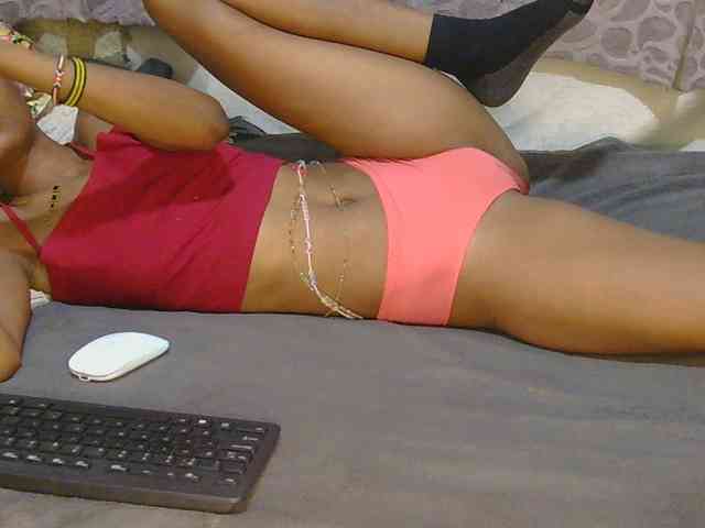 slim-girl01 webcam