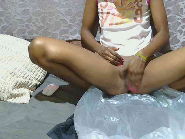 slim-girl01 webcam
