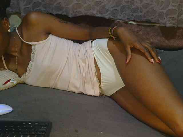 slim-girl01 webcam