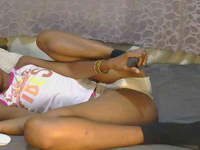 slim-girl01 webcam