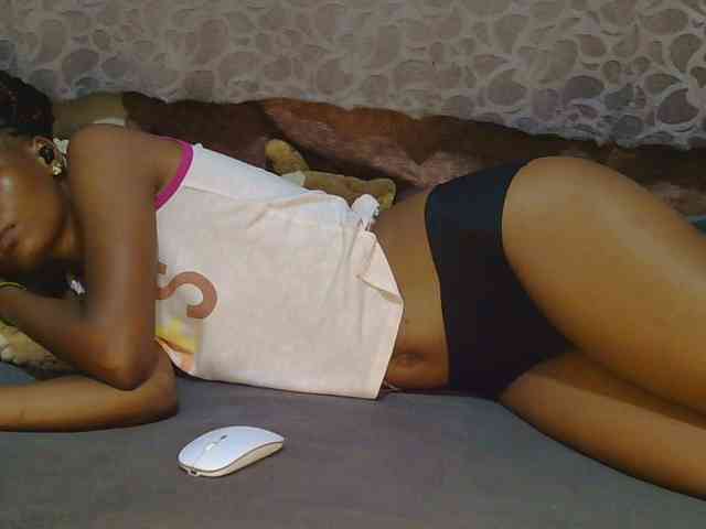 slim-girl01 webcam