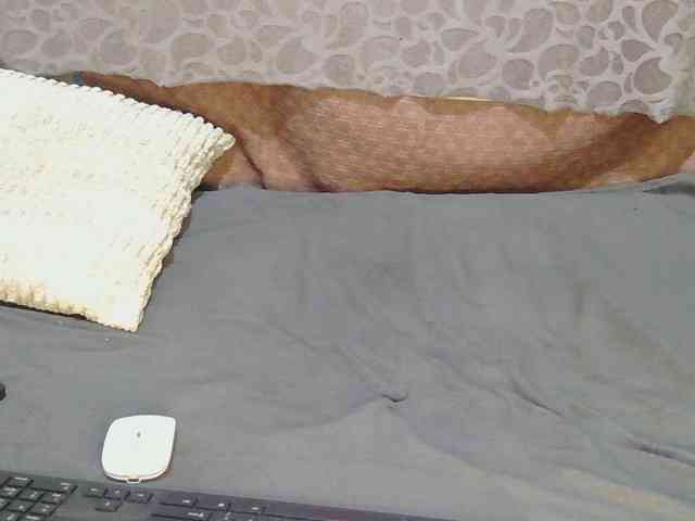 slim-girl01 webcam