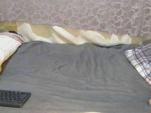 slim-girl01 webcam