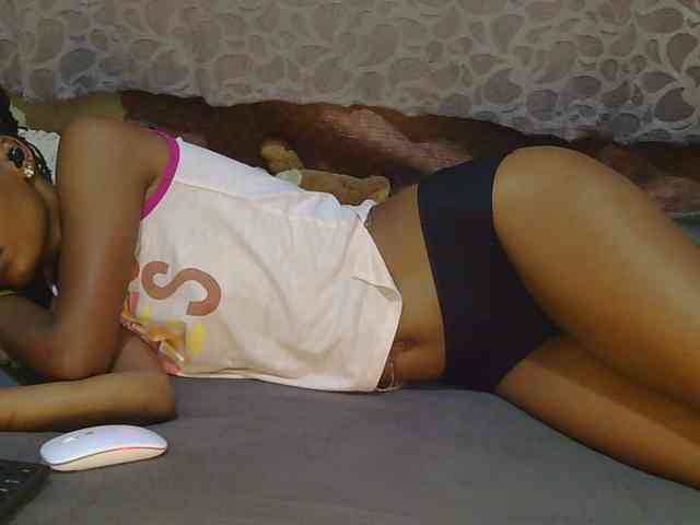slim-girl01 webcam