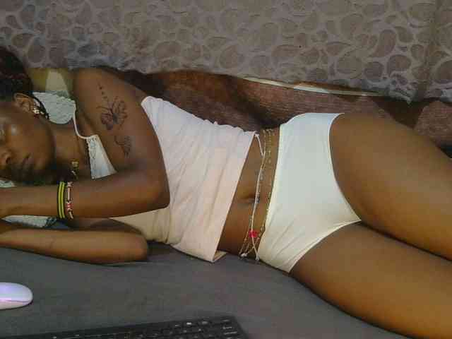 slim-girl01 webcam