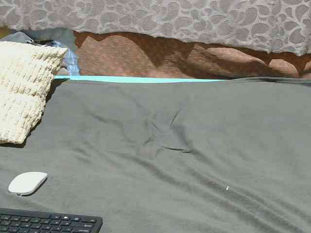 slim-girl01 webcam