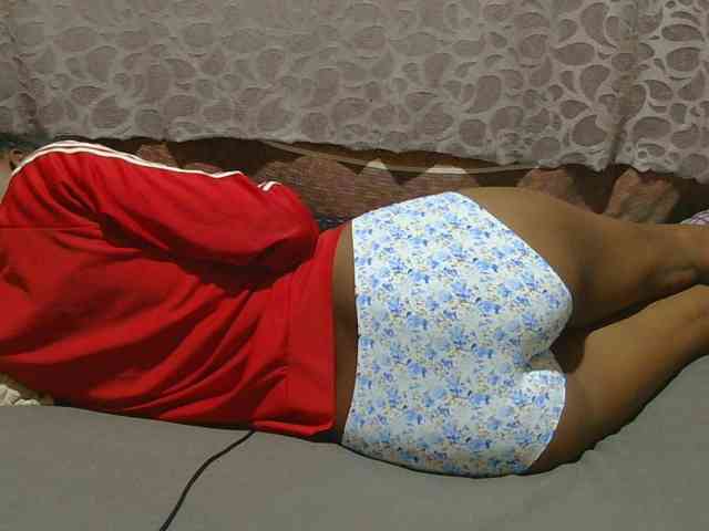 slim-girl01 webcam