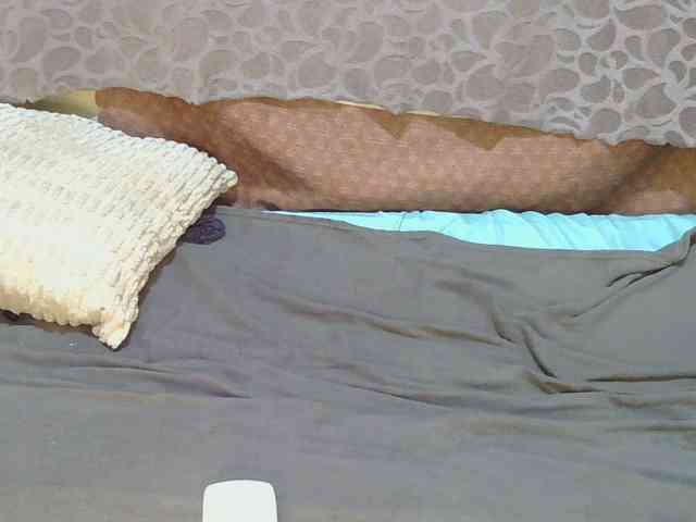 slim-girl01 webcam