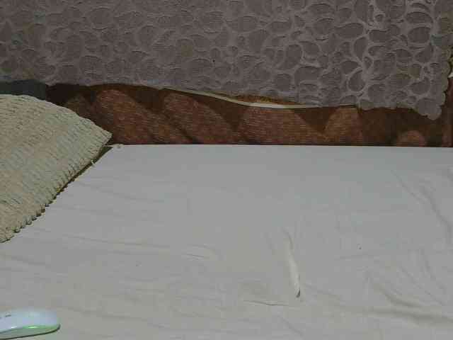 slim-girl01 webcam
