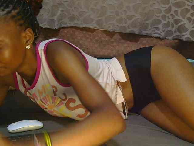 slim-girl01 webcam