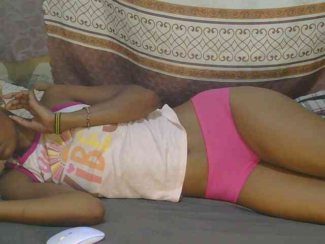 slim-girl01 webcam