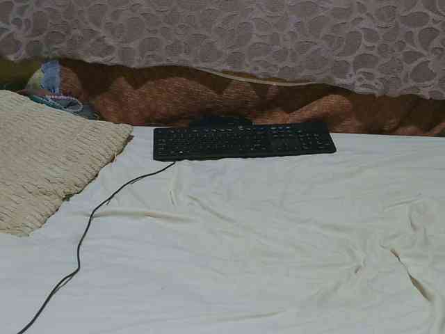 slim-girl01 webcam