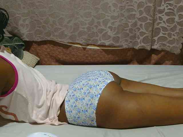 slim-girl01 webcam