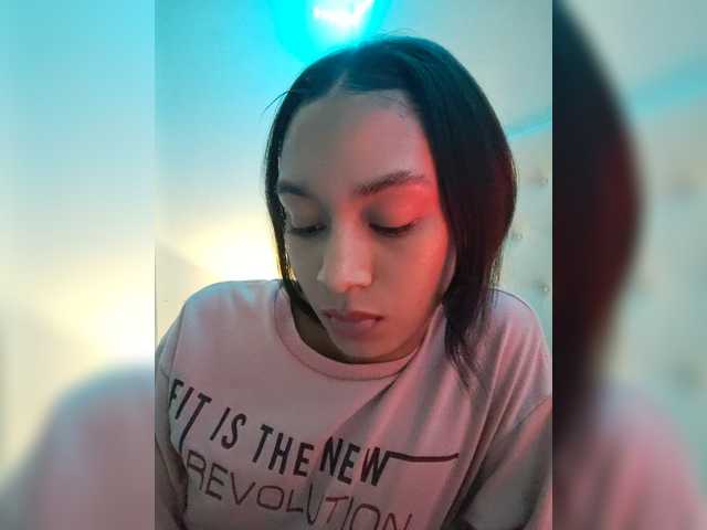 Leaberry live cam on BongaCams