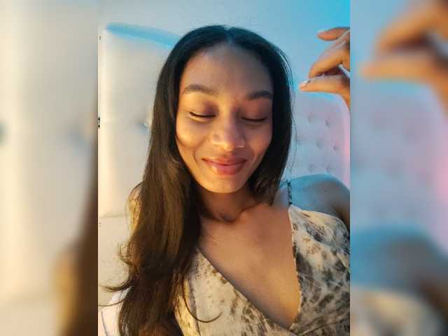 Leaberry live webcam show