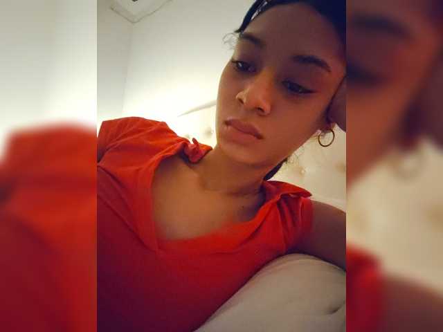 Leaberry live cam preview