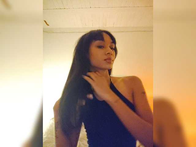 Leaberry live cam on BongaCams