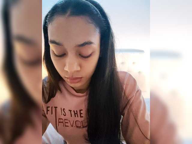 Leaberry's BongaCams show and profile