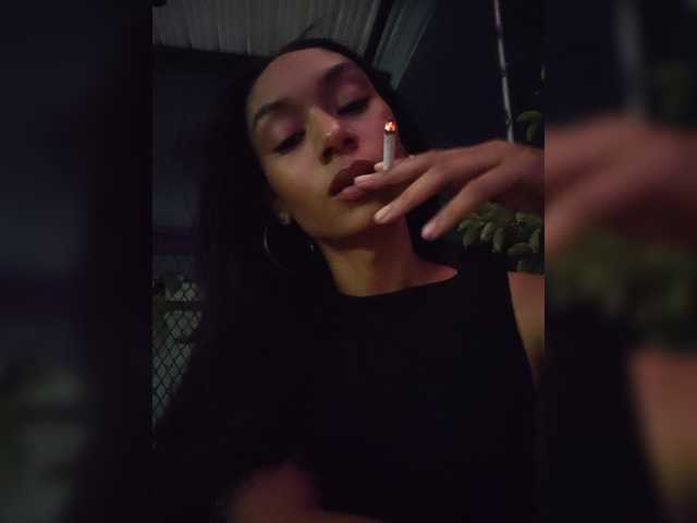 Leaberry live cam on BongaCams