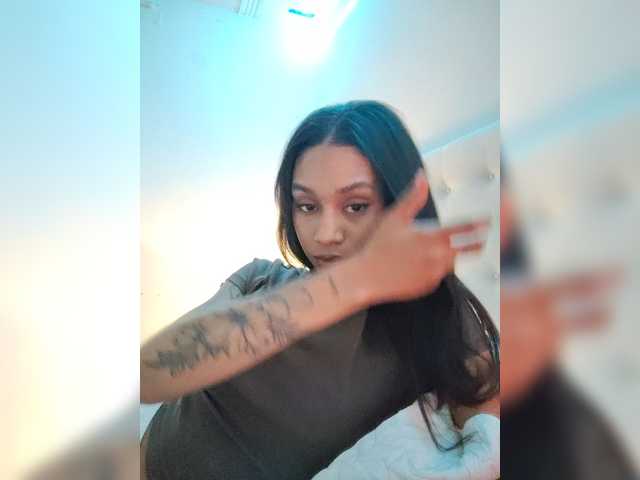 Leaberry live webcam show