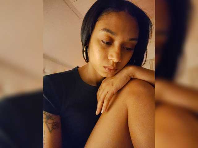Leaberry live webcam show