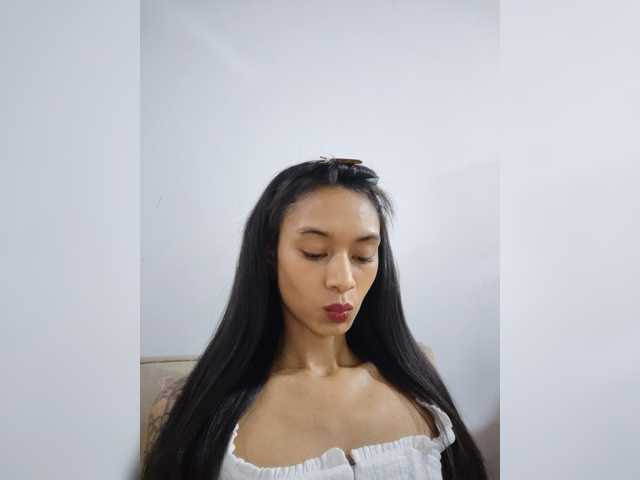 Leaberry live cam on BongaCams