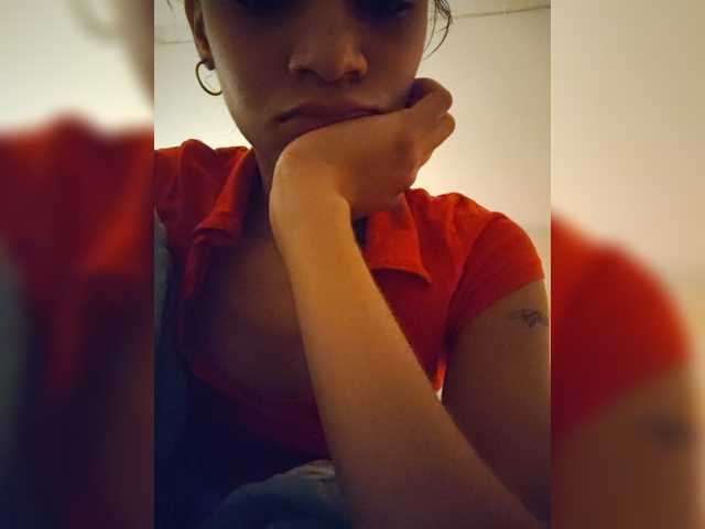 Leaberry live cam on BongaCams