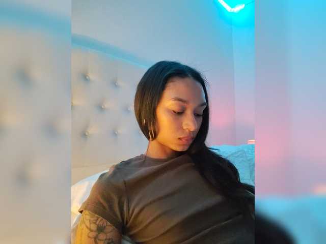 Leaberry live webcam show
