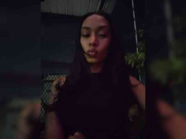 Leaberry Live Webcam on BongaCams