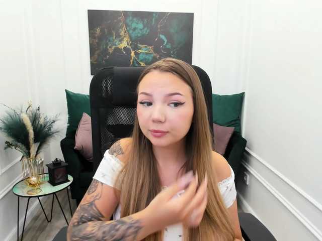 MariaRobinson live cam on BongaCams