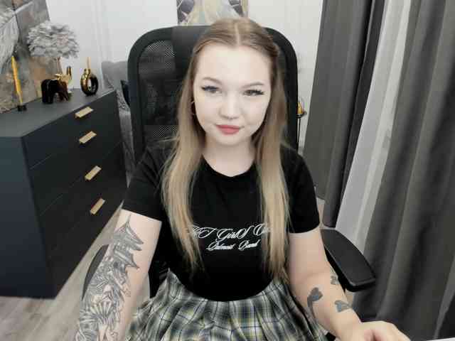 MariaRobinson webcam