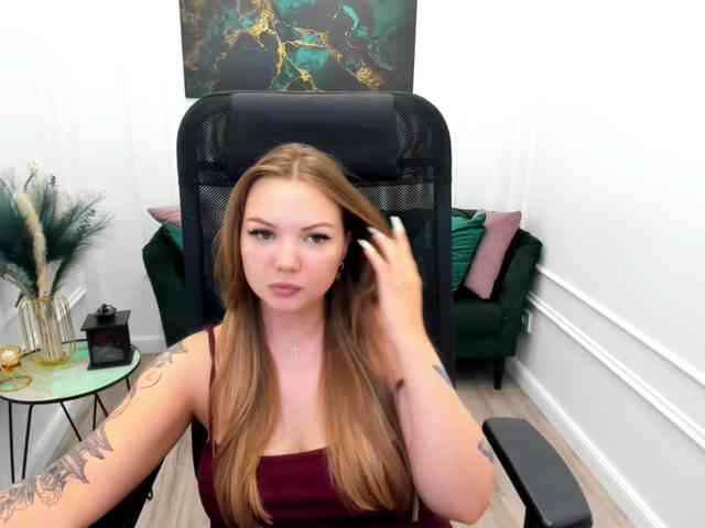 MariaRobinson webcam