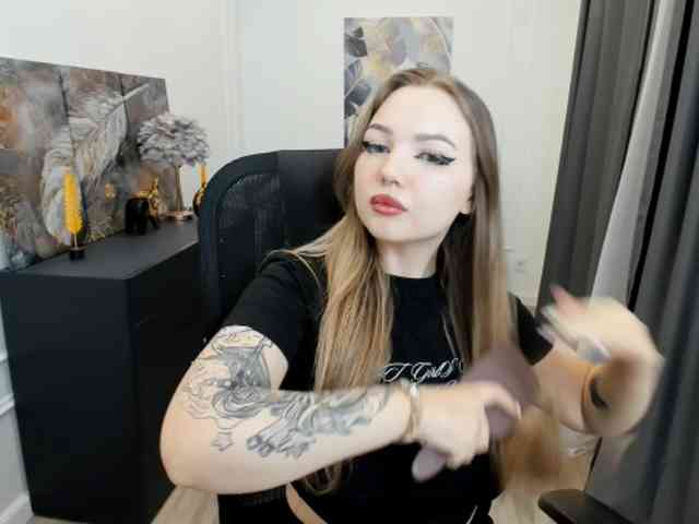 MariaRobinson webcam