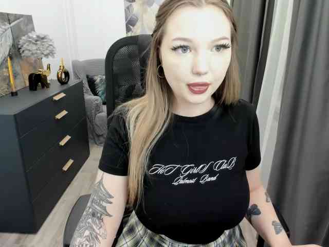 MariaRobinson webcam