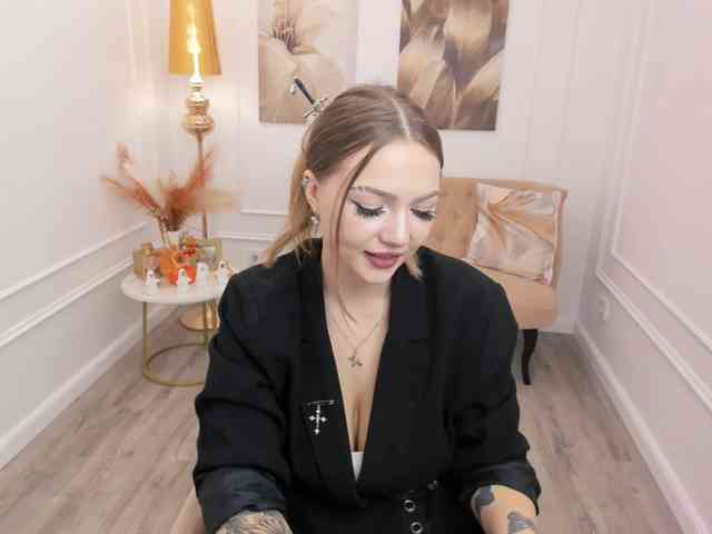 MariaRobinson webcam
