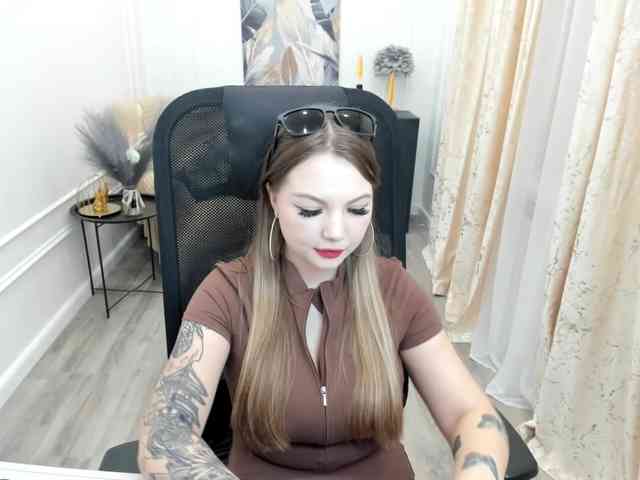 MariaRobinson webcam