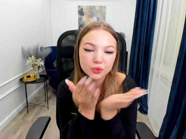 MariaRobinson webcam
