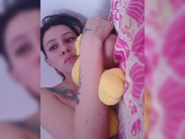 RevySadashiTrue live cam on BongaCams