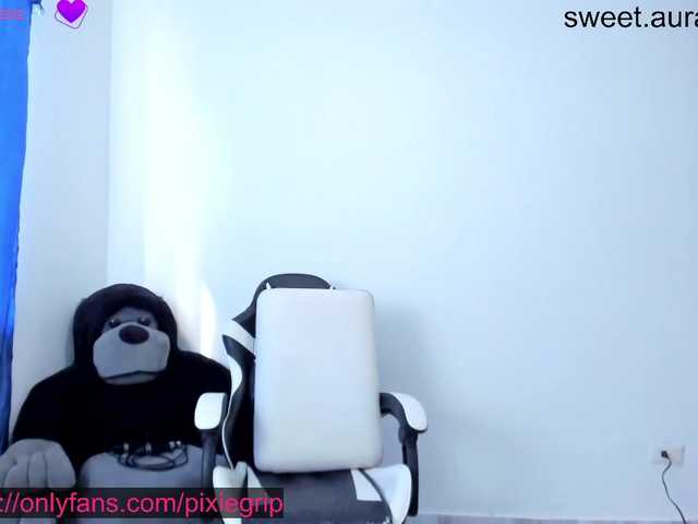 RevySadashiTrue live cam on BongaCams