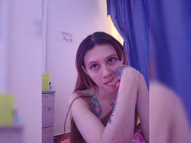RevySadashiTrue live cam on BongaCams