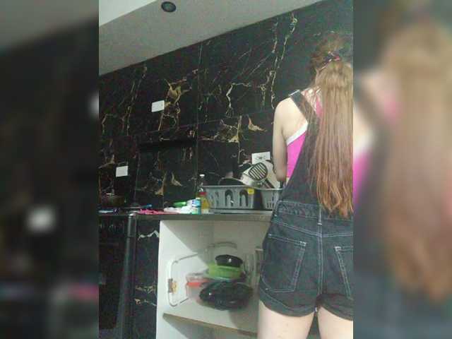 RevySadashiTrue live cam on BongaCams
