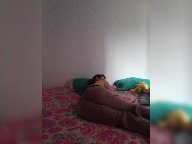 RevySadashiTrue live cam on BongaCams