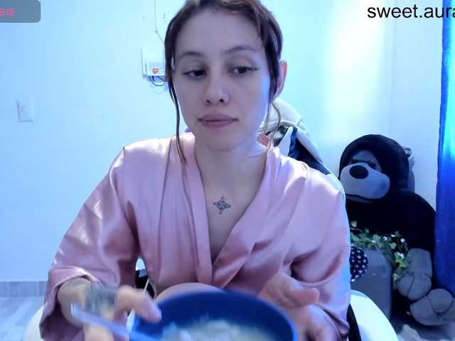 RevySadashiTrue live cam preview
