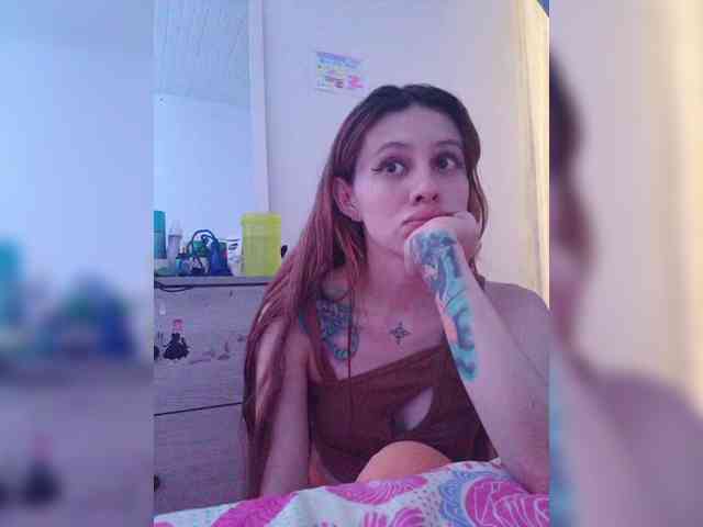 RevySadashiTrue webcam