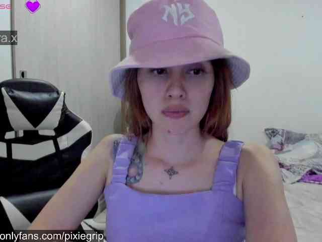 RevySadashiTrue webcam