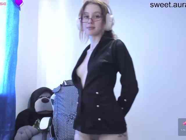 RevySadashiTrue webcam