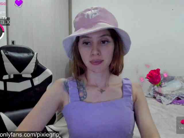 RevySadashiTrue webcam