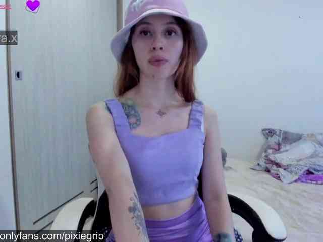 RevySadashiTrue webcam