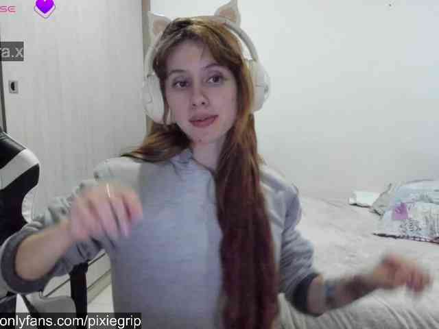 RevySadashiTrue webcam